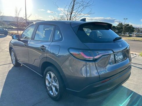 Used 2025 Honda HR-V LX image 7