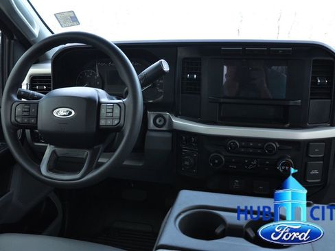 Used 2024 Ford F250 XL w/ XL Chrome Package AWD/4WD image 19