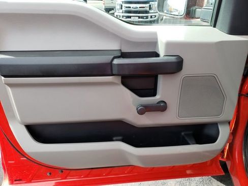 Used 2017 Ford F250 XL w/ XL Value Package image 15