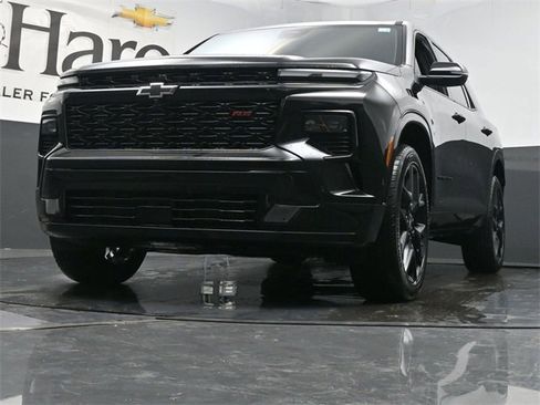 New 2026 Chevrolet Traverse RS w/ LPO, Floor Liner Package image 4