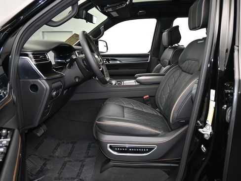 Used 2024 Jeep Grand Wagoneer Series III w/ Quick Order Packagew 28T image 14