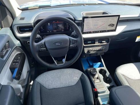 New 2026 Ford Maverick XLT w/ XLT Luxury Package FWD image 9