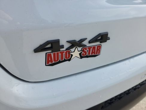 Used 2026 Jeep Compass Trailhawk w/ Sun, Sound & Navigation Group image 32