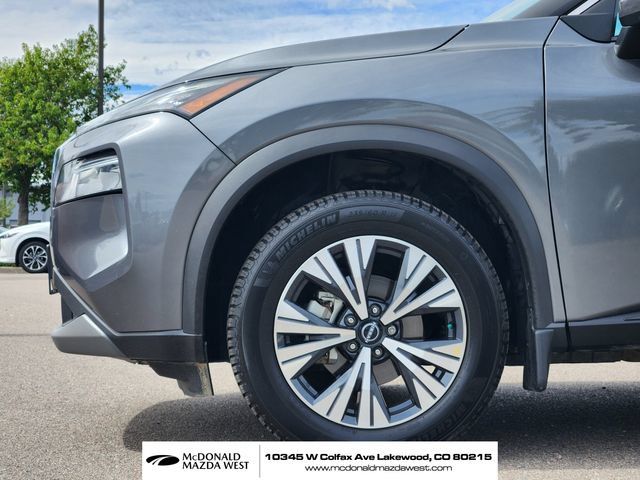 Used 2023 Nissan Rogue SV w/ SV Premium Package AWD/4WD image 9