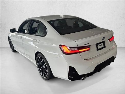 Certified 2026 BMW 330i xDrive Sedan AWD/4WD image 7