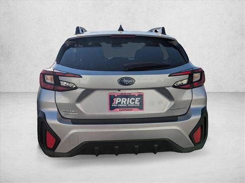Used 2024 Subaru Crosstrek 2.0i Premium AWD/4WD image 6