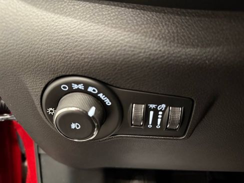 New 2026 Jeep Compass Latitude AWD/4WD image 26