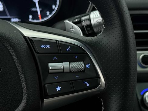 Used 2025 Genesis G70 3.3T Advanced image 24