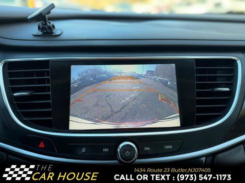 Used 2017 Buick LaCrosse Premium image 29