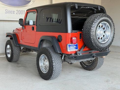 Used 2005 Jeep Wrangler Unlimited Rubicon AWD/4WD image 8
