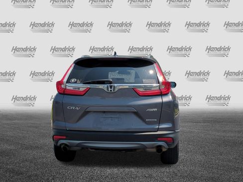 Used 2018 Honda CR-V Touring image 9