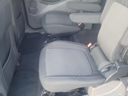 Used 2021 Ford Transit Connect XLT image 29