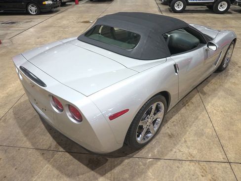 Used 2007 Chevrolet Corvette Convertible w/ Preferred Equipment Group image 31