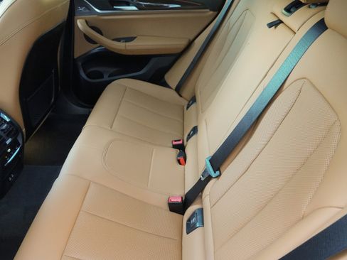 Certified 2025 BMW X4 xDrive30i AWD/4WD image 34