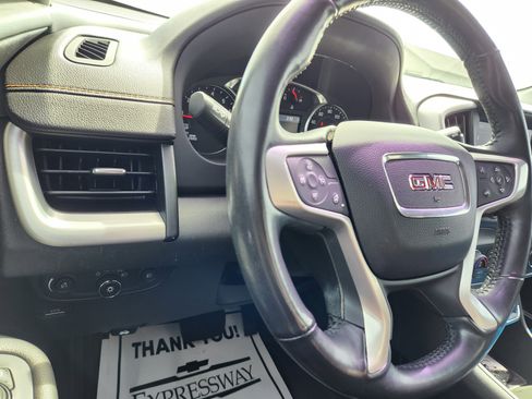 Used 2019 GMC Terrain SLT w/ Preferred Package FWD image 24