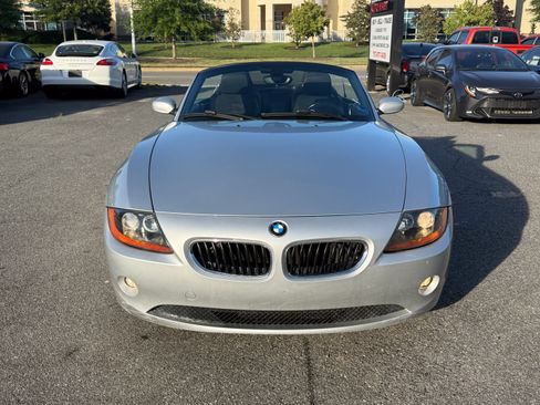 Used 2004 BMW Z4 2.5i RWD image 3