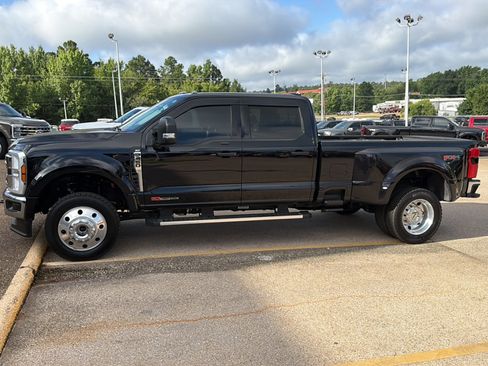 Used 2025 Ford F450 XLT w/ 360-Degree Camera Package AWD/4WD image 6