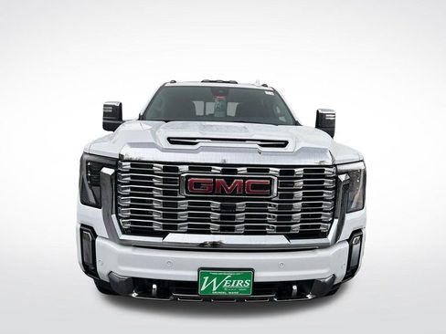 New 2026 GMC Sierra 2500 Denali w/ Denali Reserve Package AWD/4WD image 9