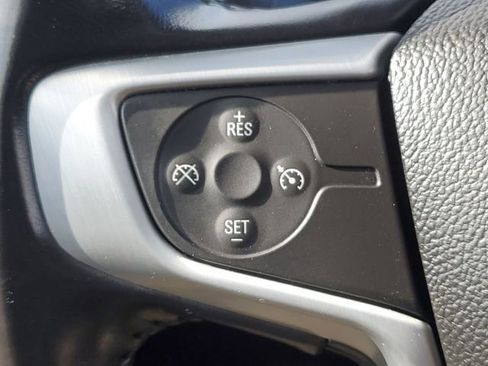 Used 2018 GMC Acadia SLE image 14