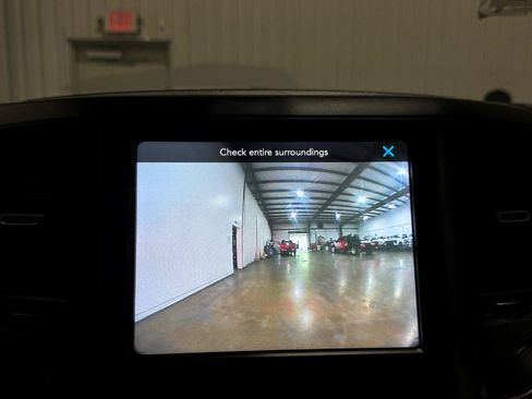 Used 2021 RAM 3500 Tradesman w/ Chrome Appearance Group AWD/4WD image 43