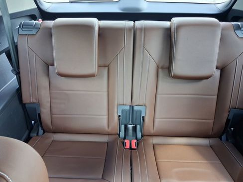 Used 2023 Volkswagen Atlas SEL AWD/4WD image 44