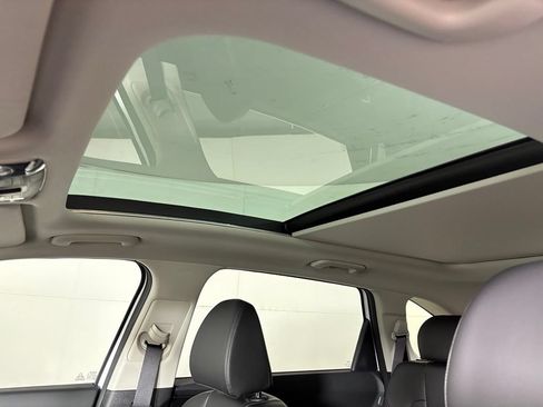 New 2026 Kia Sorento S FWD image 18