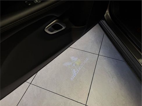 Used 2021 Dodge Challenger R/T Scat Pack RWD image 13