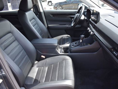 Used 2025 Honda CR-V EX-L image 11