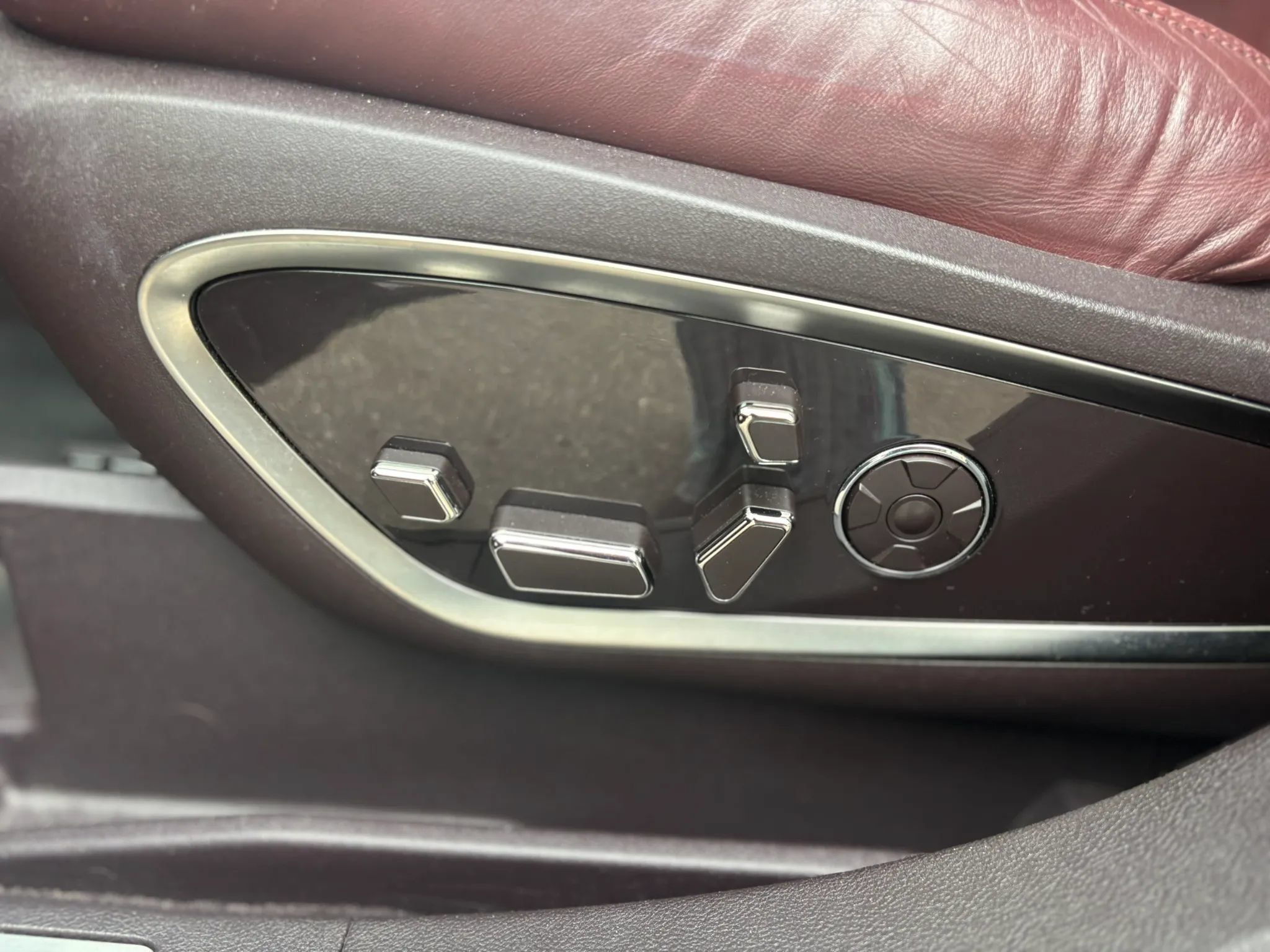 Used 2019 Lincoln Nautilus Black Label AWD/4WD image 35