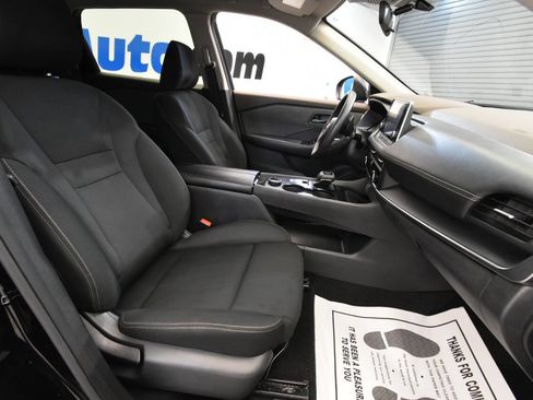 Used 2023 Nissan Rogue S AWD/4WD image 16