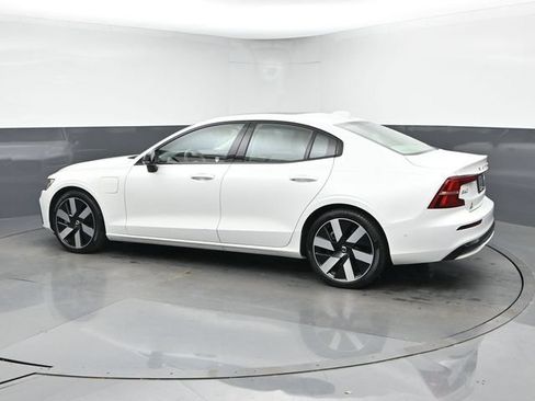 Used 2024 Volvo S60 T8 Plus w/ Protection Package Premier AWD/4WD image 6