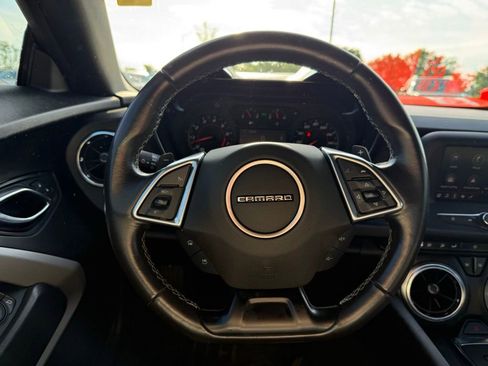 Used 2021 Chevrolet Camaro LT RWD image 13