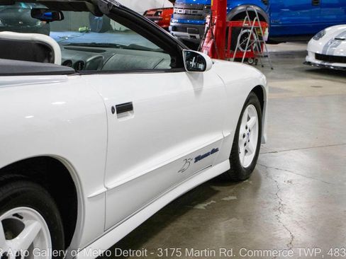Used 1994 Pontiac Firebird Trans Am GT image 24