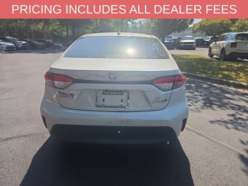 Used 2024 Toyota Corolla LE FWD image 11
