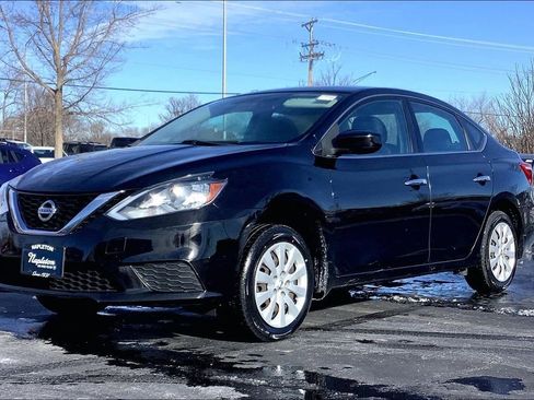 Used 2017 Nissan Sentra S image 14