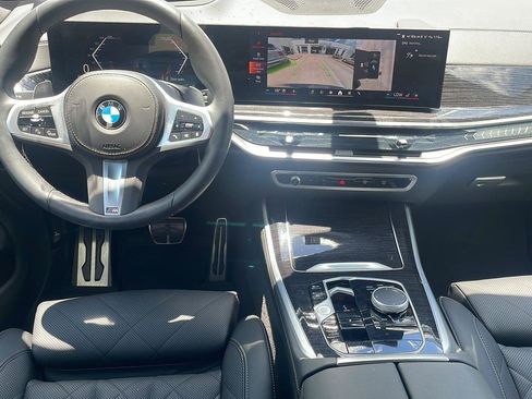 Certified 2024 BMW X5 xDrive40i w/ M Sport Package AWD/4WD image 9