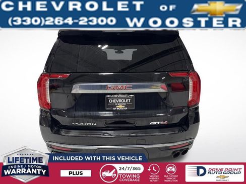 Used 2022 GMC Yukon XL AT4 w/ AT4 Premium Plus Package image 4