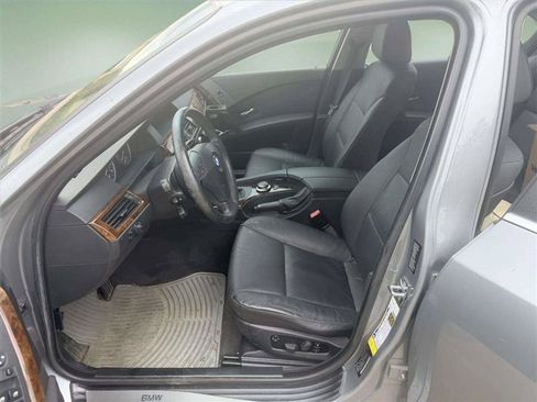 Used 2007 BMW 525xi Sedan AWD/4WD image 12