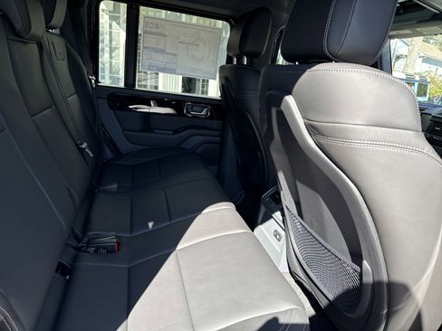 New 2026 INEOS Grenadier image 32