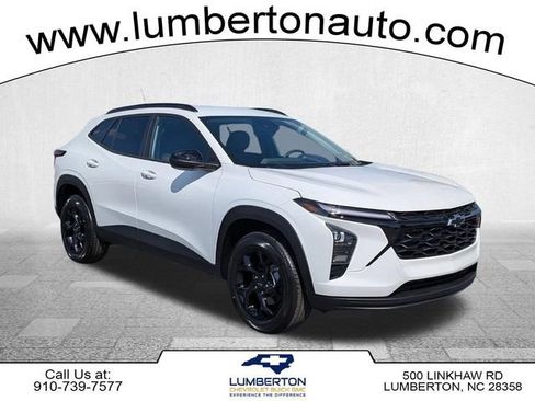 New 2026 Chevrolet Trax LT image 1