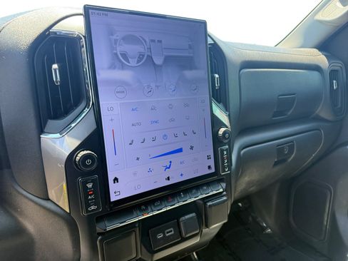 Used 2021 Chevrolet Silverado 1500 Custom RWD image 13