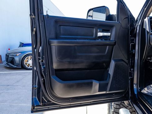 Used 2019 RAM 2500 Tradesman AWD/4WD image 35