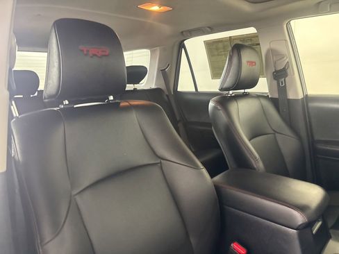 Used 2022 Toyota 4Runner TRD Off-Road Premium image 26