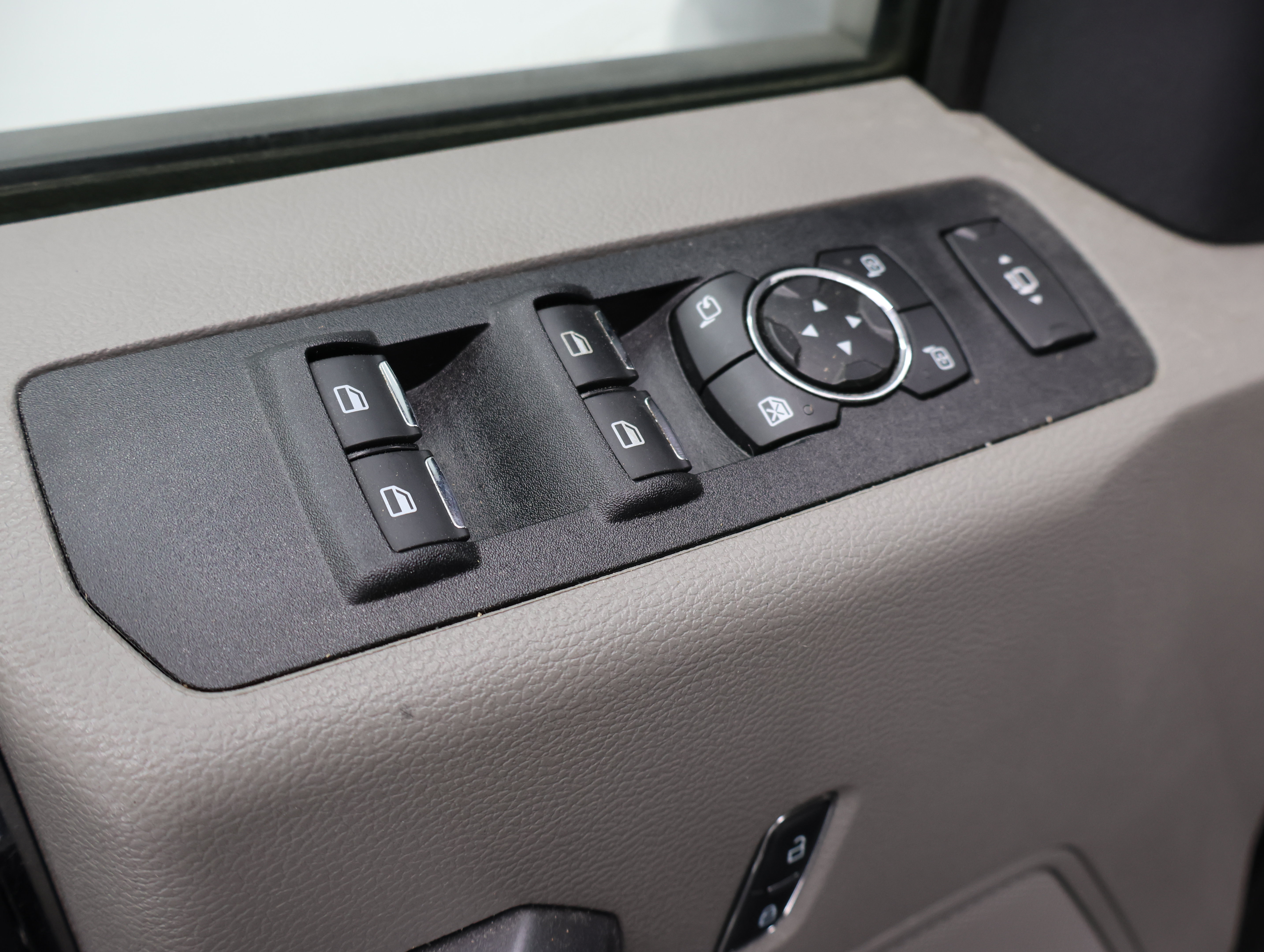 Used 2022 Ford F350 XLT AWD/4WD image 38