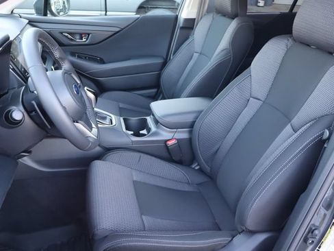 Used 2025 Subaru Outback Premium w/ Popular Package #1 AWD/4WD image 10