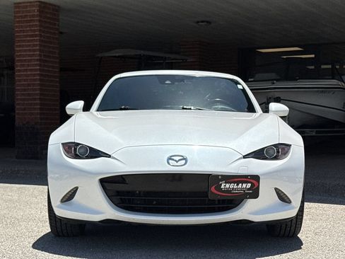 Used 2019 MAZDA MX-5 Miata RF Grand Touring RWD image 2