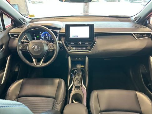 Used 2023 Toyota Corolla Cross AWD Hybrid w/ Convenience Package image 12