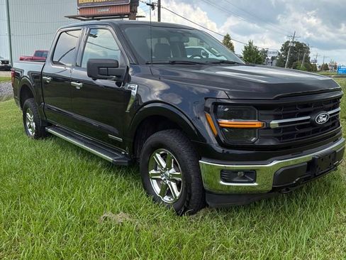 Used 2024 Ford F150 XLT w/ Mobile Office Package AWD/4WD image 3