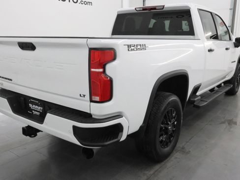 Used 2024 Chevrolet Silverado 2500 LT w/ Z71 Sport Edition image 4