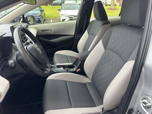 Used 2023 Toyota Corolla LE FWD image 20